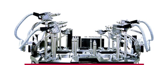 synventive-header-hot runner-systems-v2-2560x1000